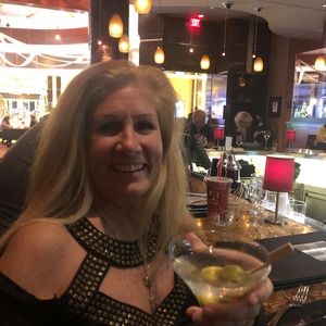 Meet your Posher, Tracy